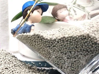 Aktiveret hvidt ler70131-50-9